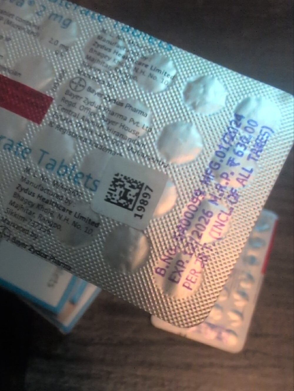 Estrogen - Picture 10 of 10